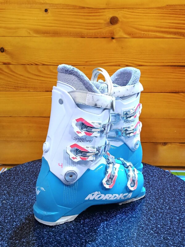 LYŽIARKY NORDICA SPEED MACHINE J4 24MP